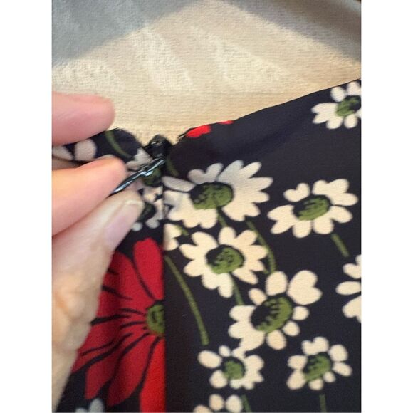 Madewell Floral Print Midi Dress Short Sleeve Tie Detail Black Red‎ Casual - Picture 12 of 13